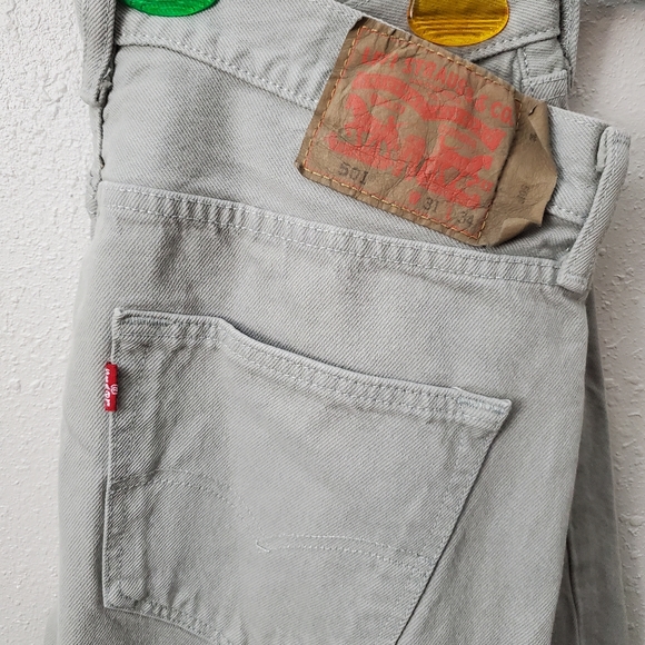 Levi's 501 W31 L34 Grey Mens Jeans Buttonfly - Picture 4 of 6